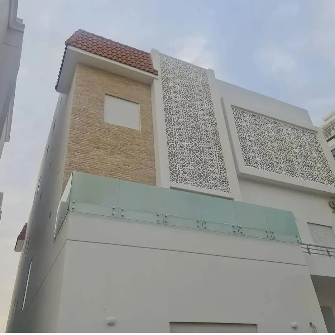 اسكاي لايت وساتر زجاج